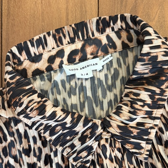 Good American Leopard Print Blouse size 3/4 (fits 1x/2x) - Picture 2 of 3